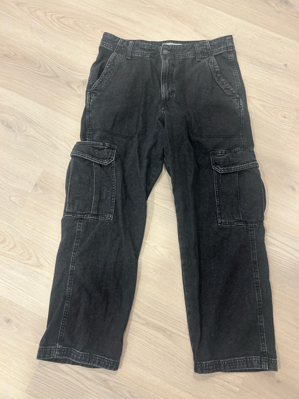 Wrangler Black Cargo Pants with Side Pockets